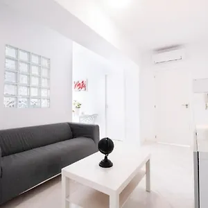 https://bubu-beach-1-a.in-canary-islands.com