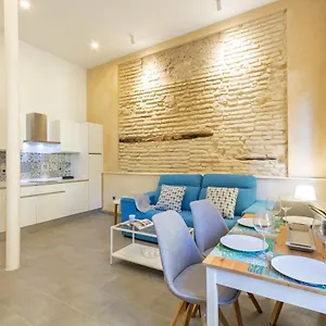 Nine O Clock San Agustin Appartement