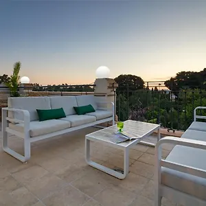 Ohliving Alcazar Apartment
